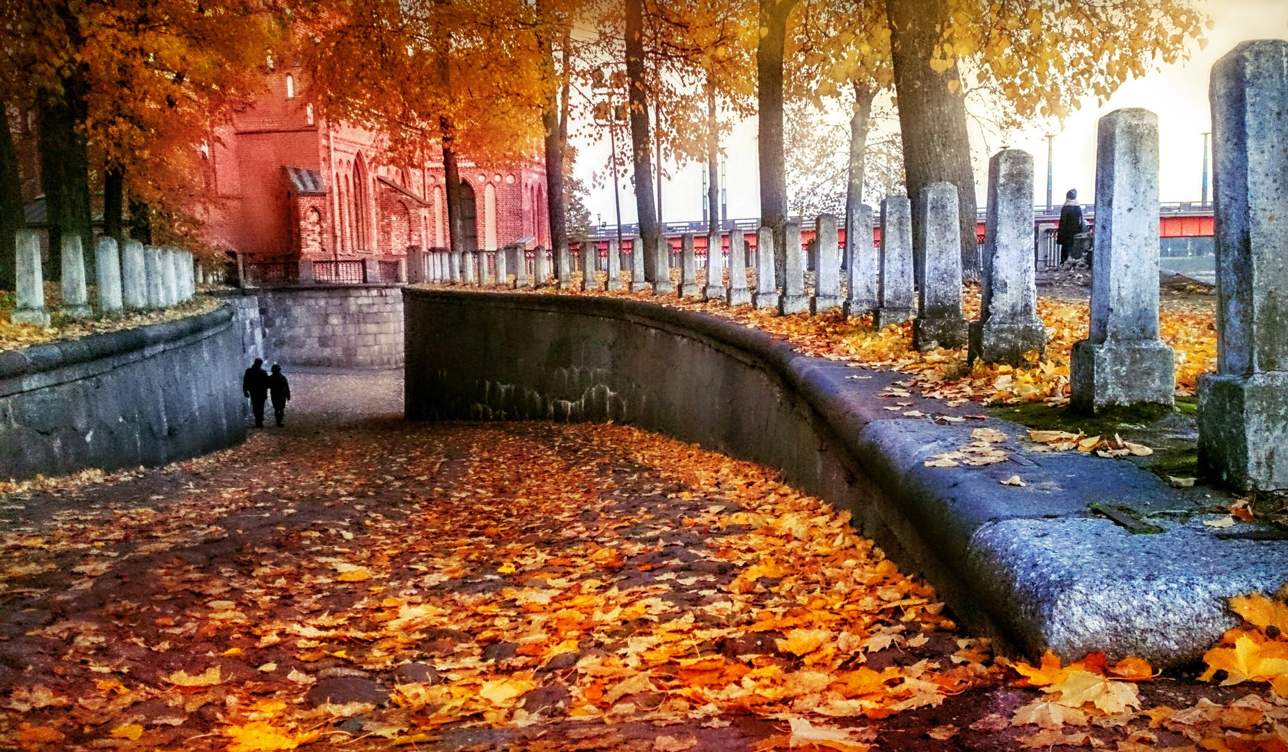 Park im Herbstlaub